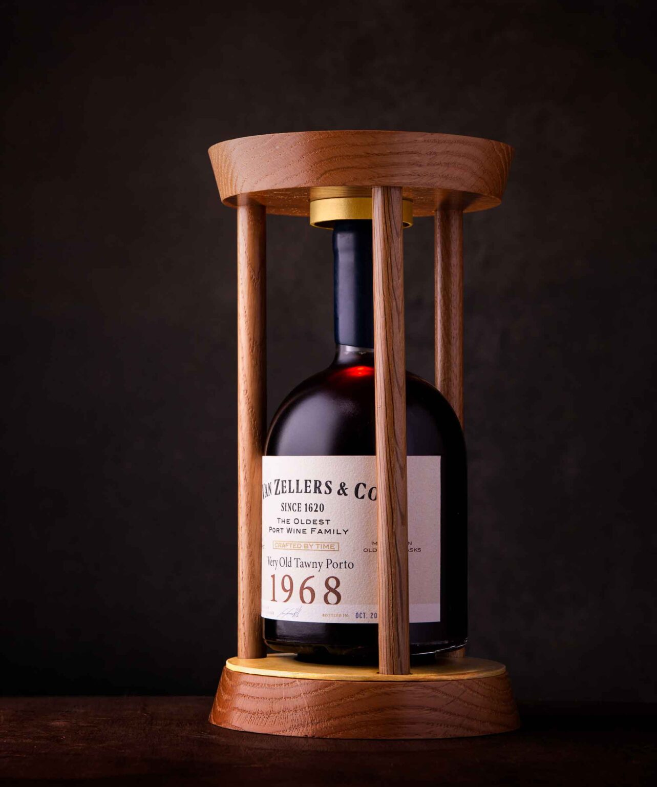 Van Zellers & Co. Port Wine