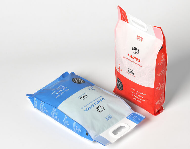Tofu cat litter packaging design