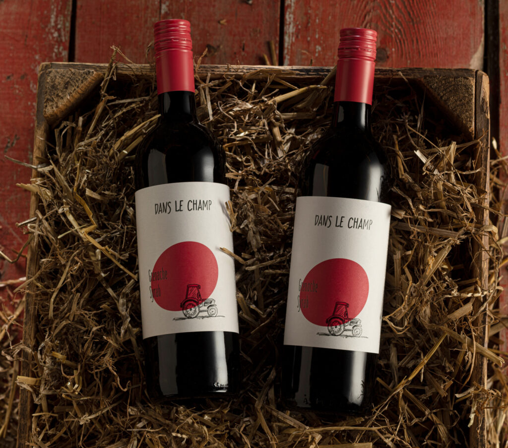 Dans le Champs Branding Packaging Red Wine Bio
