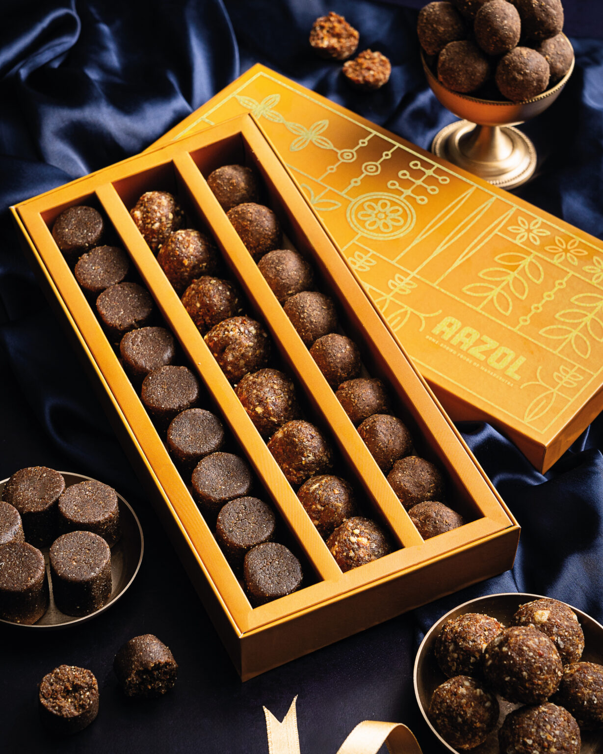 Aazol – ‘Sweeten the lives of your loved ones’ Gift Hampers