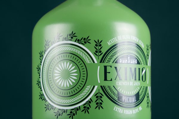 Eximio