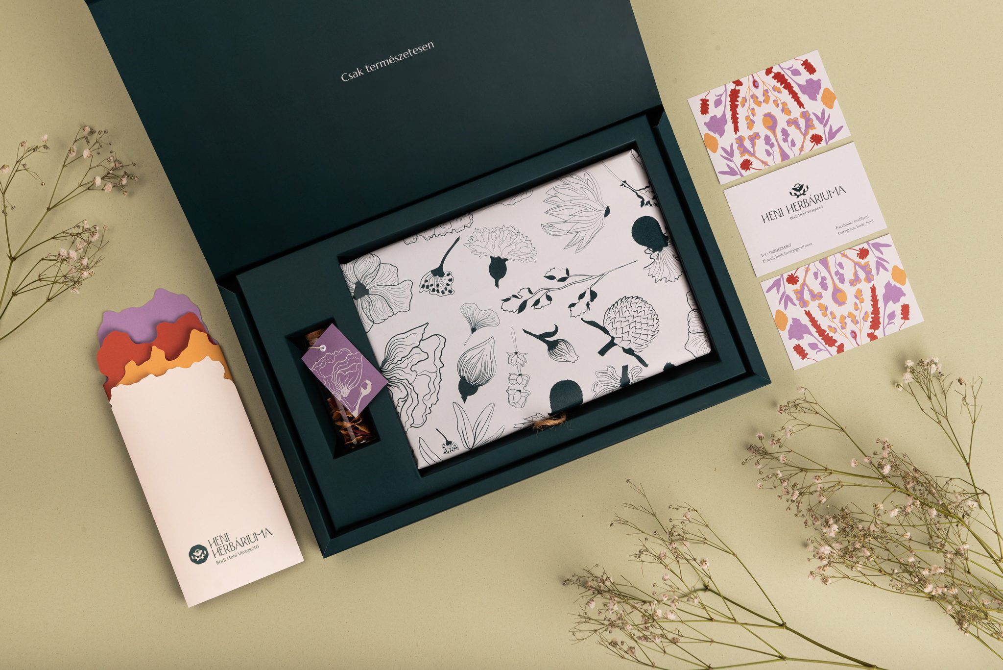 Heni Herbáriuma plant relief packaging