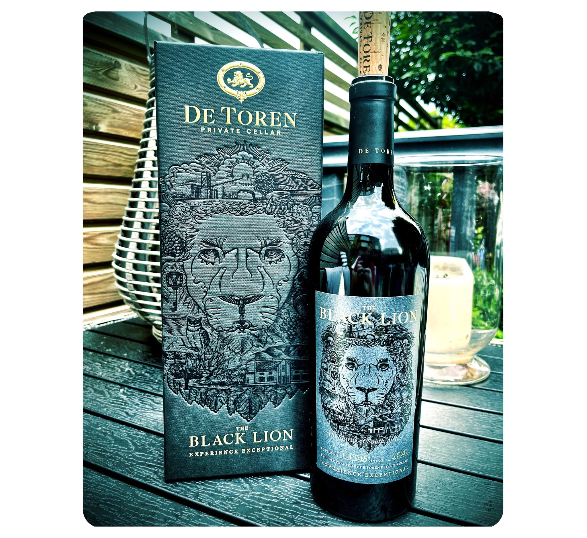 De Toren Private Cellar Illustrated by Steven Noble