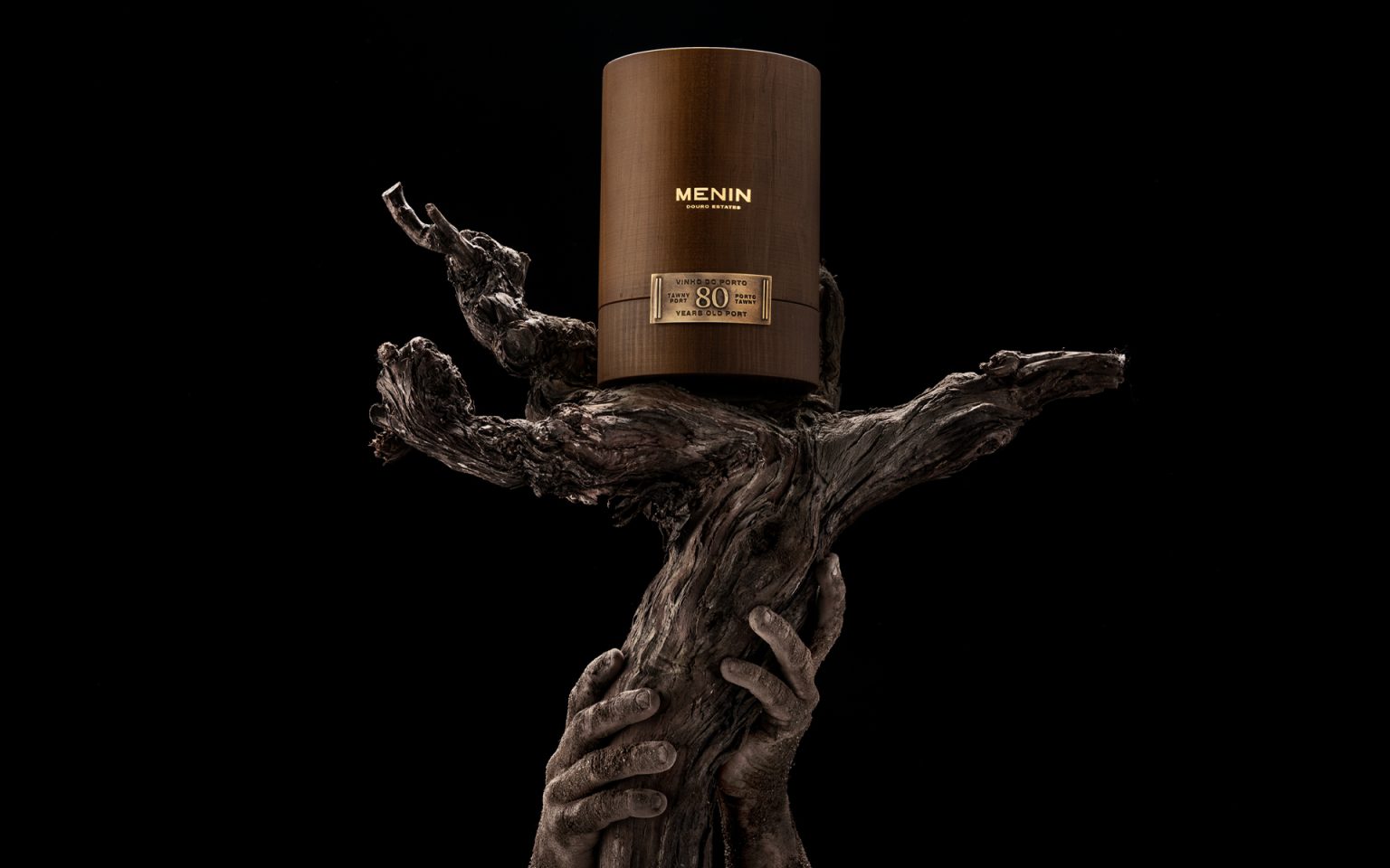 Menin 80 Years Old Port