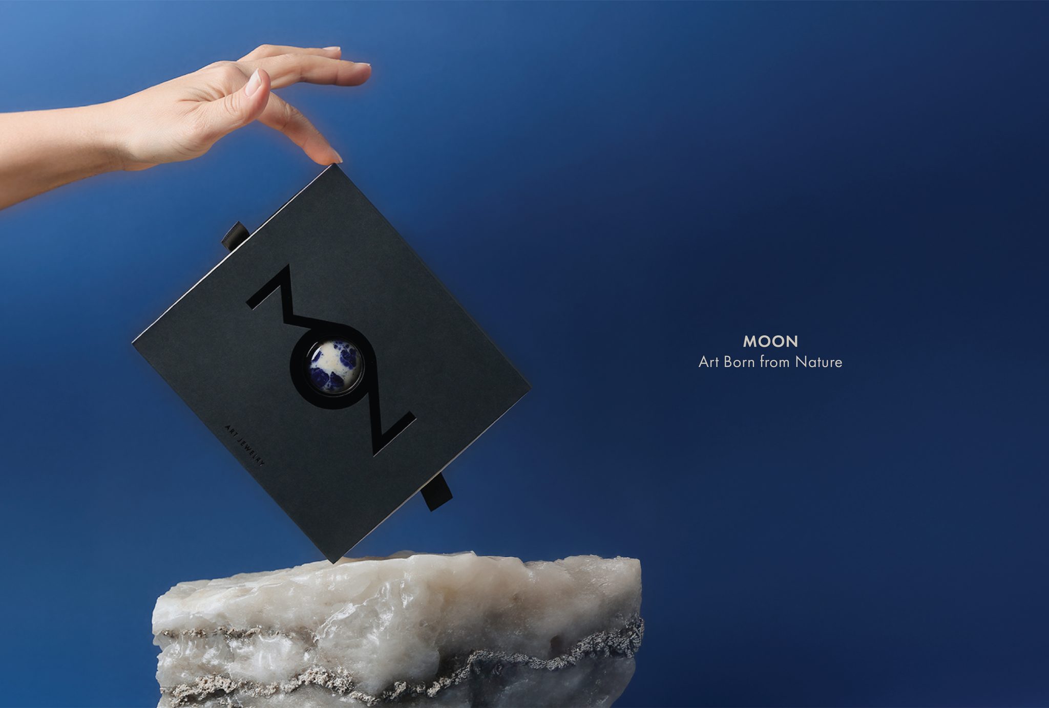 MOON — Art Born from Nature: Identity & Packaging