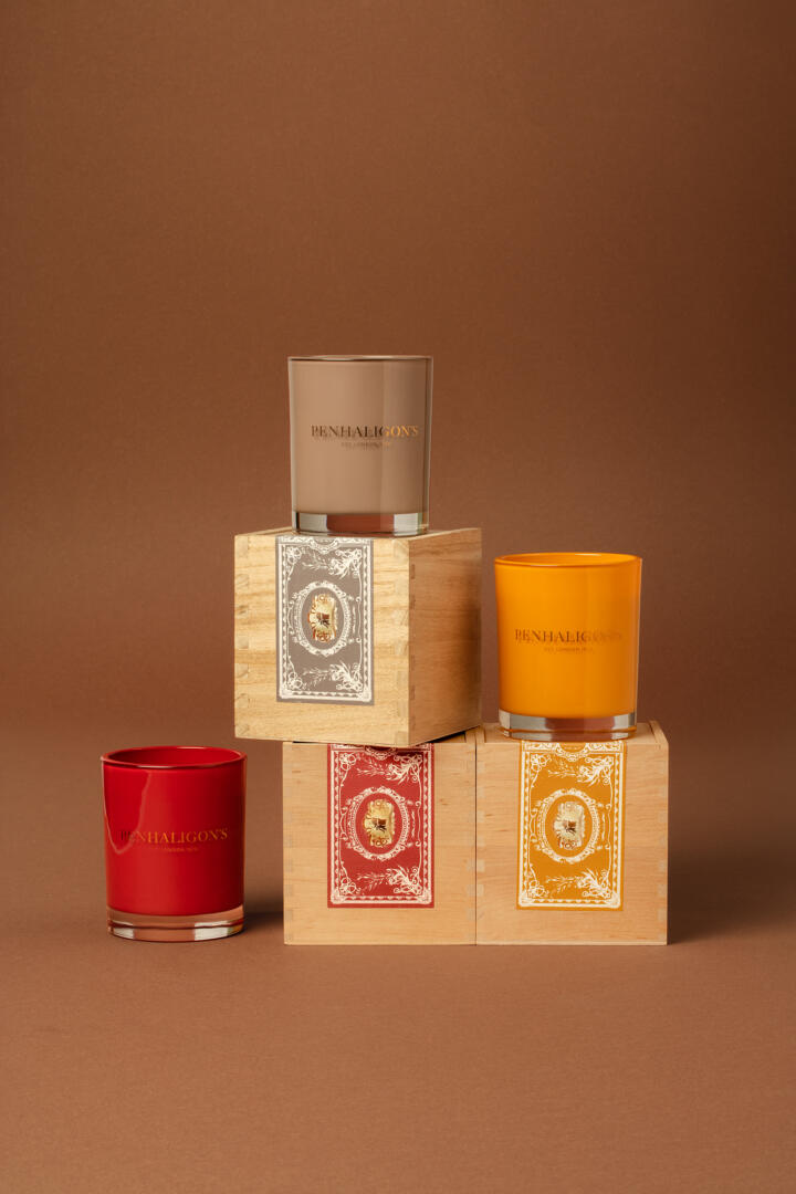 Abracadabra perfume packaging by Noreste