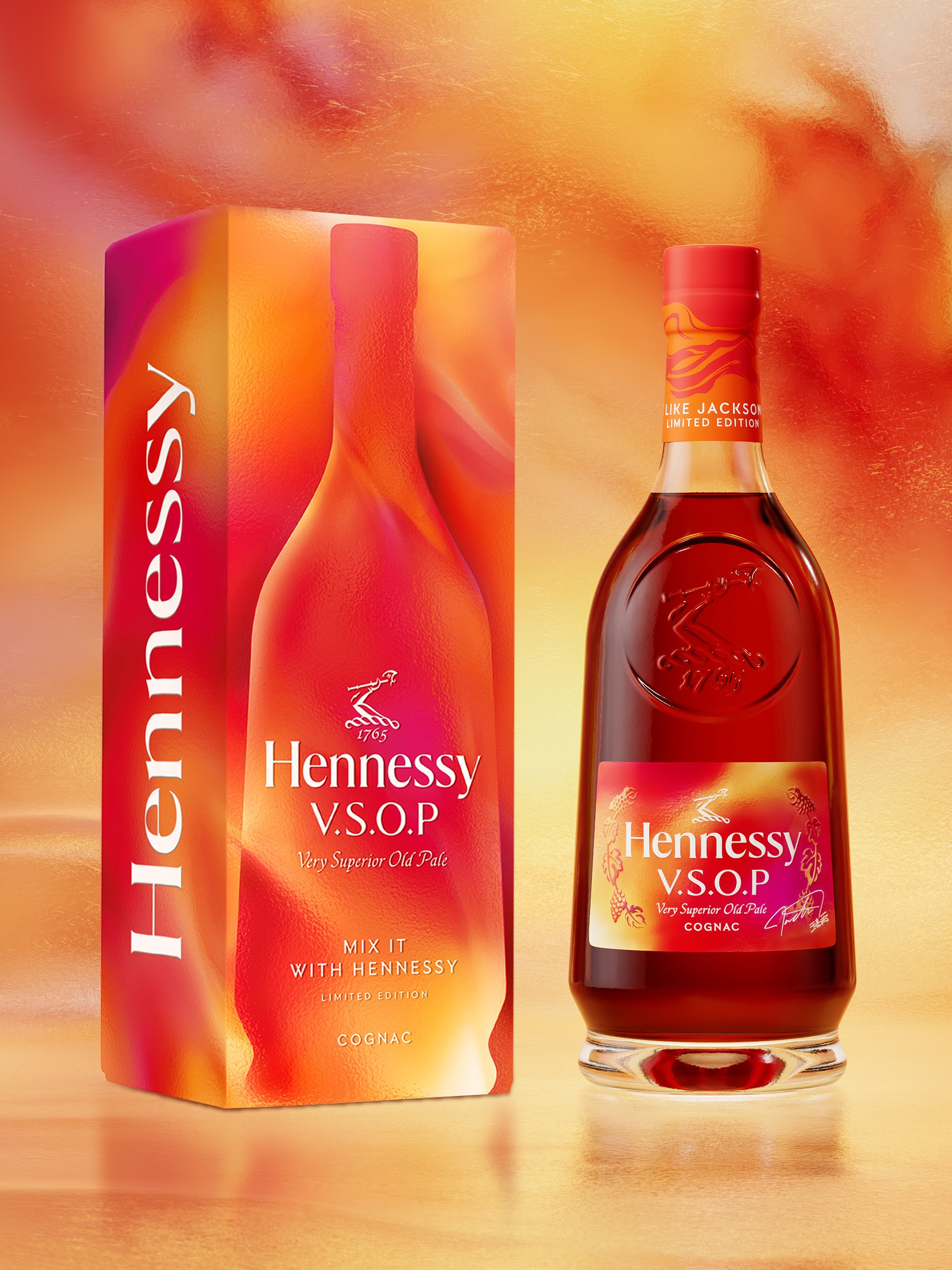 ブランデー Hennessy Ouvee Hennessy Mid-Autumn Festival Edition – Packaging Of The World